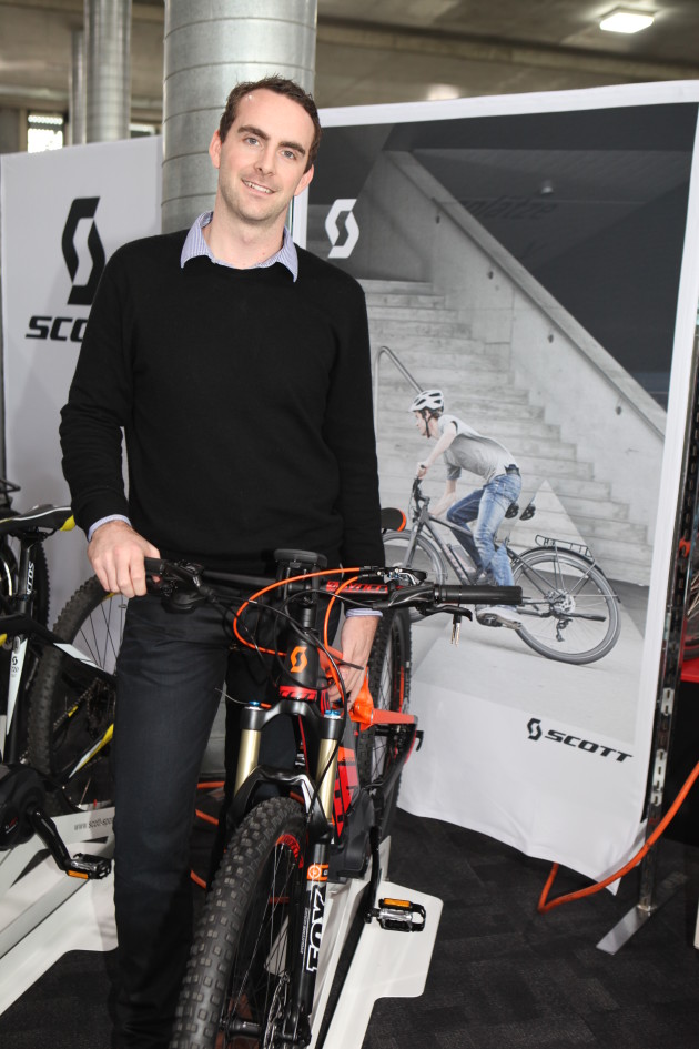 Cameron Burke, Bosch&rsquo;s new Regional Technical Manager with a new Scott electric mountain bike